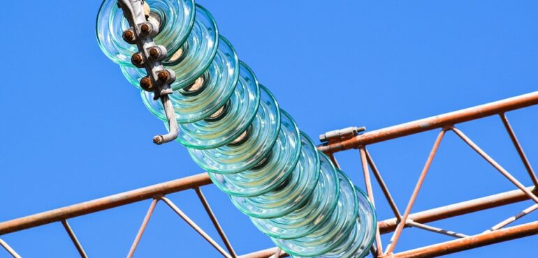 Insulators - Aisladores